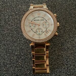 Ladies Micheal Kors Rose Gold Watch